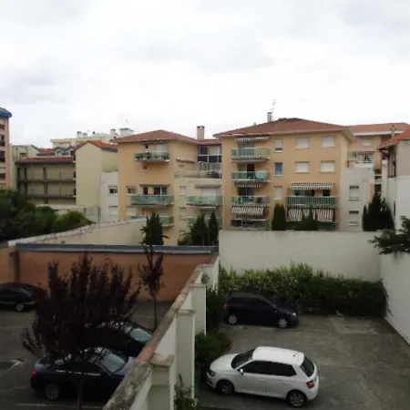 Apartment 24m² Au Centre D'arcachon, Proche Gare Et Plage, Balcon Sud - Fr-1-374-104