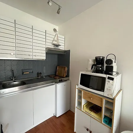 24m² Au Centre D'arcachon, Proche Gare Et Plage, Balcon Sud - Fr-1-374-104 아파트